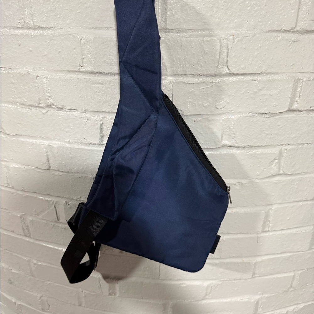 Wander Midnight Blue Men's Belt Bag - Picture 2 of 2